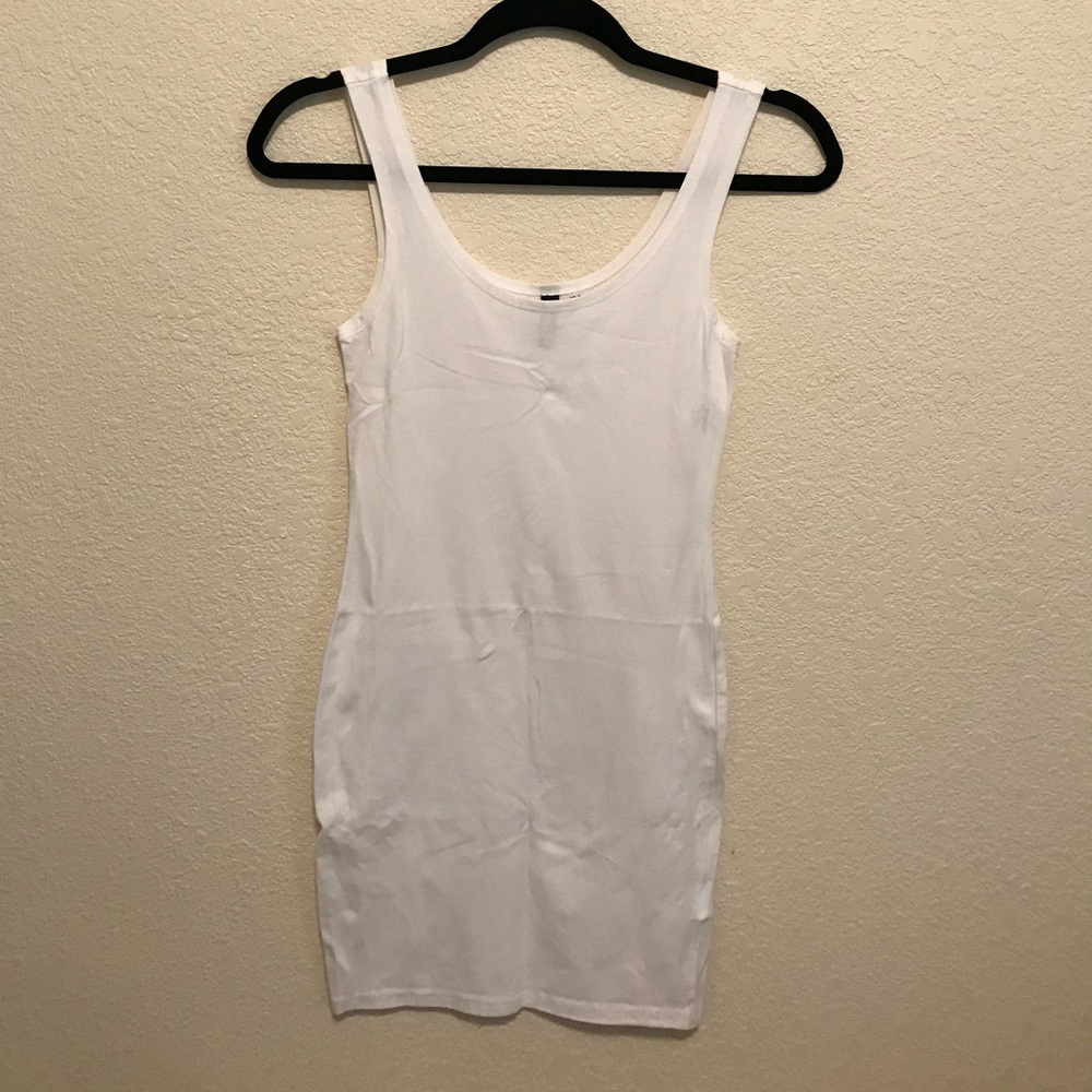 WHITE // dress 🤍🤍